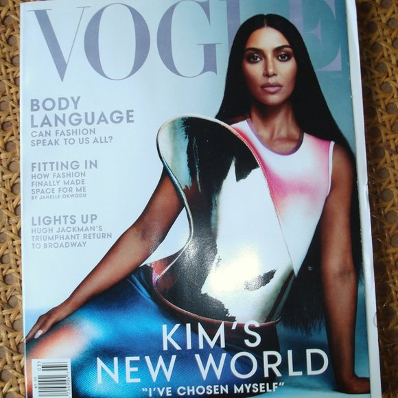 VOGUE Magazine KIM KARDASHIAN Cover MAR 2022 - Picture 1 of 2